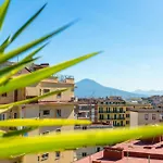 Terrazza 30 By Napoliapartments * Neapel