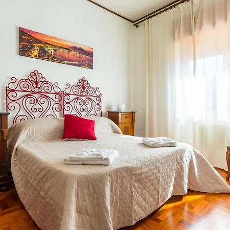 Apartment Terrazza 30 By Napoliapartments