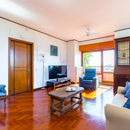 Terrazza 30 By Napoliapartments *